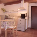 Bed & Breakfast Casa Di Chiara 4*
