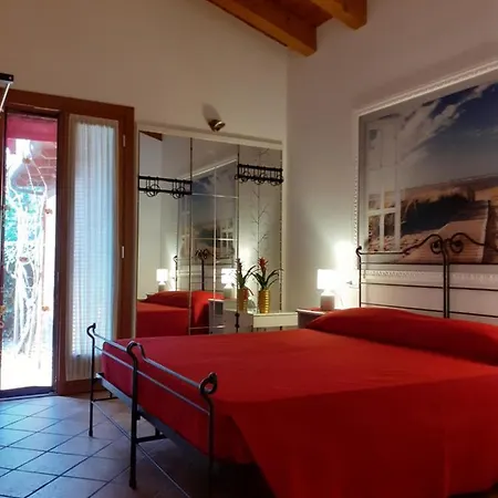 Casa Di Chiara 4*