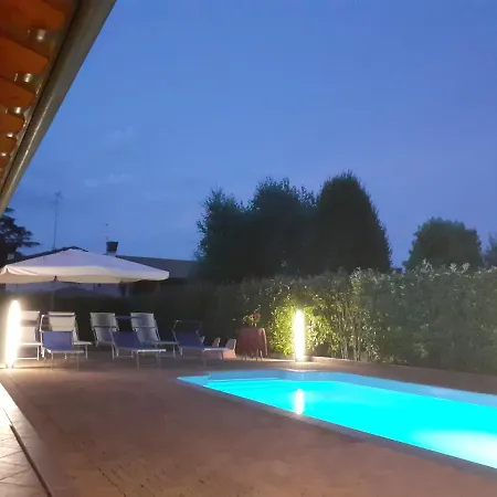 Casa Di Chiara Bed & Breakfast *