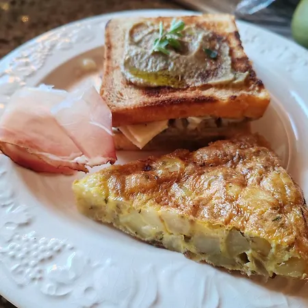 Casa Di Chiara Bed & Breakfast